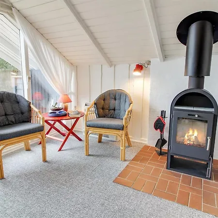Josie - 200m From The Sea By Interhome Feriehus