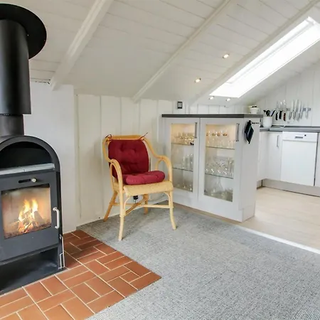 Josie - 200m From The Sea By Interhome Feriehus